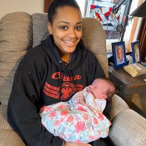 Meet your Posher, Kendra